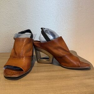 AS98 Brown Peep-Toe metallic Heeled Sandals 38